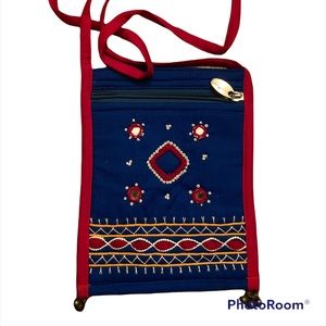 Cute crossbody cotton hand embroidered bag!